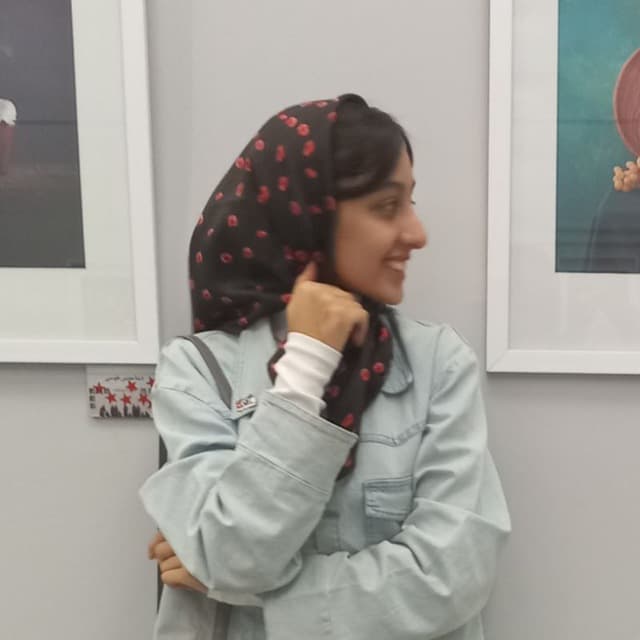 ستایش کارگرمقدم